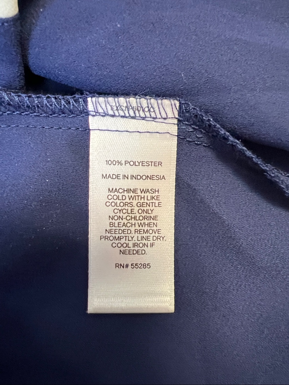Express - NWT- The Portofino Shirt -  Navy Contrast Trim Blouse - Picture 9 of 12